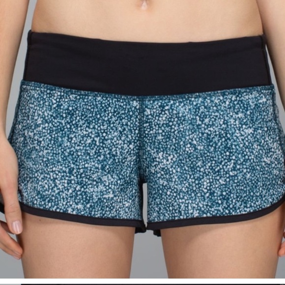 🍋 Lululemon Athletica Speed Up Short , Pebble Parfait , Size 6 - Picture 5 of 6